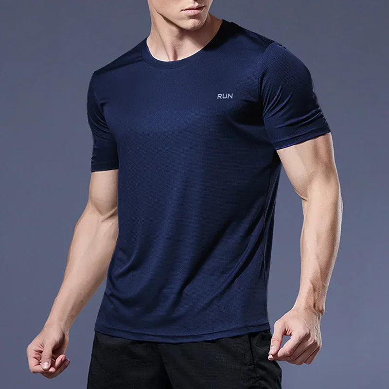 Summer High Elastic t-Shirt Men Breathable Ice Silk t Shirt Short Sleeve Casual Tops Quick Dry Gym Running Shirt Male Clothing