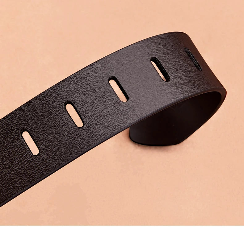 Men's casual belt, fashionable needle buckle cowhide personalized belt, retro style denim belt