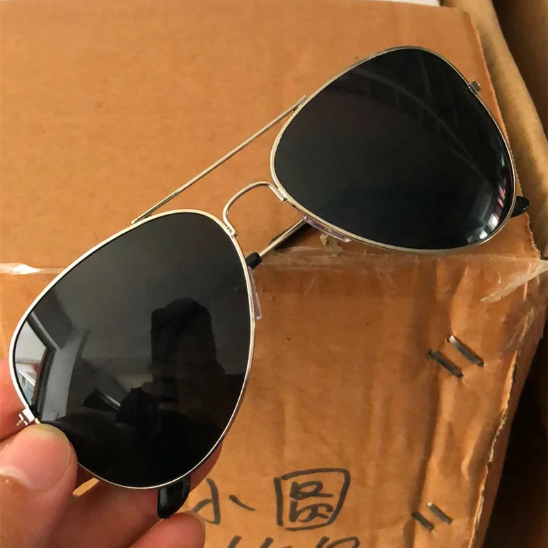 New Vintage Pilot Sunglasses for Men Metal Frame Women Sun Glasses Fashion Oculos Masculino Outdoor Shades Sunglasses UV400