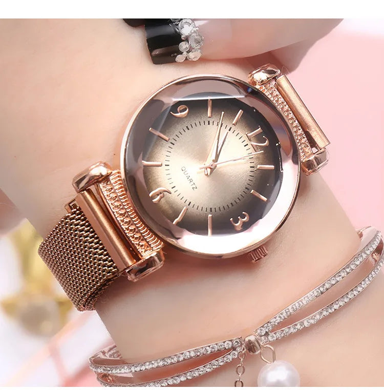 Milan Magnet Buckle Women Watch Fashion Wild New Wristwatch Luxury  Ladies Geometric Roman Numeral Quartz Movement Clock