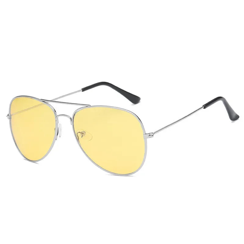 Men Retro Pilot Sunglasses Big Frame Silver Oversized Metal Eyewear Male Trendy Driving Sun Glasses Reflective Lens Shades UV400